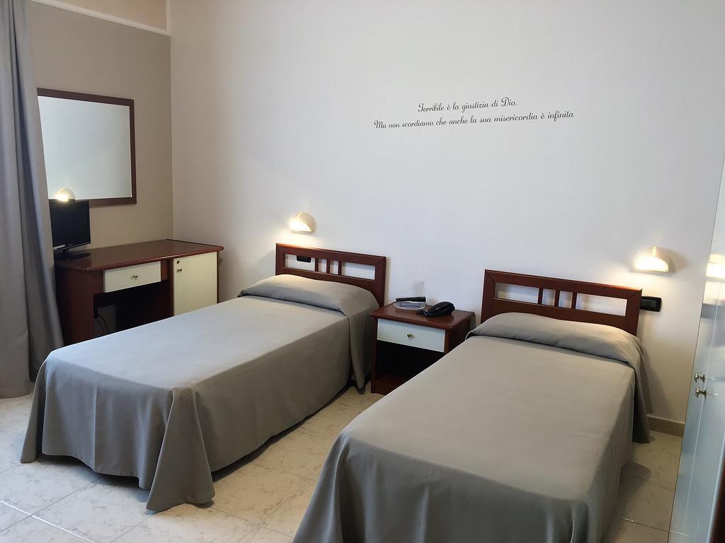 Hotel Euro Σαν Τζιοβάνι Ροτόντο Εξωτερικό φωτογραφία